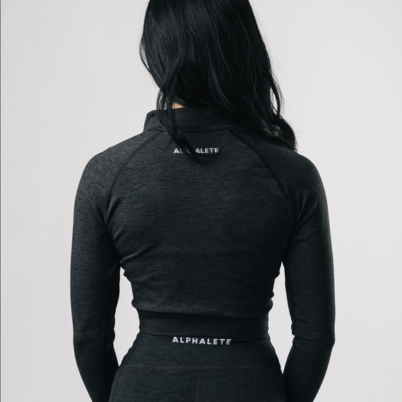 Alphalete seamless jacket - Picture 2 of 3